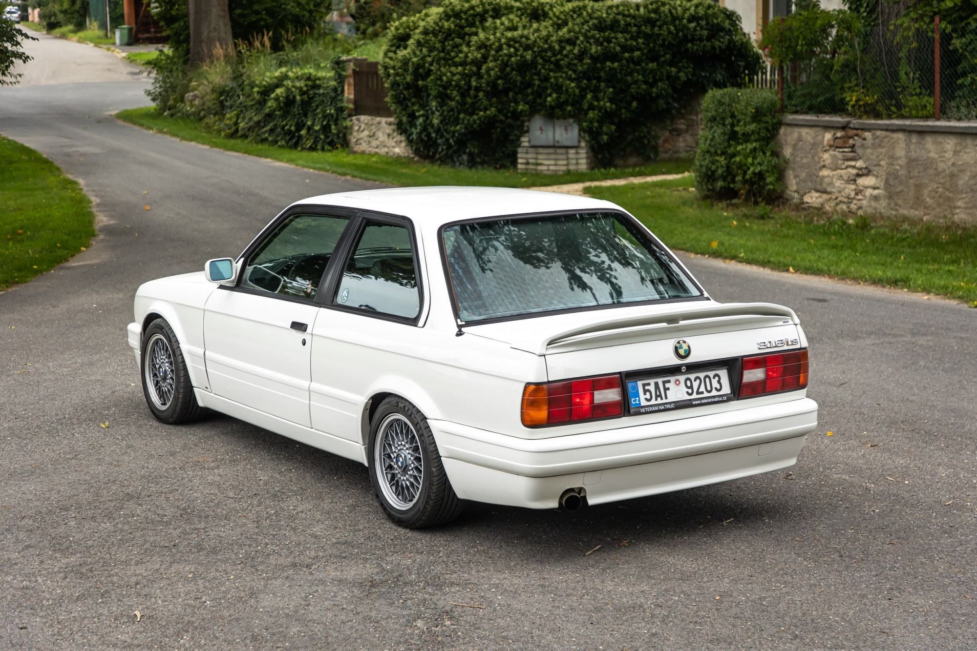 1990 BMW 318is M-technic (E30)