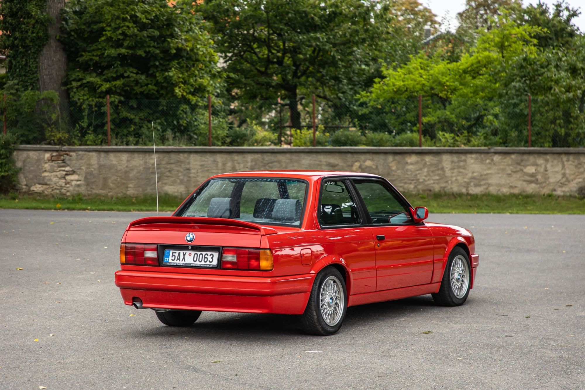 1990 BMW 318is M-technic (E30)