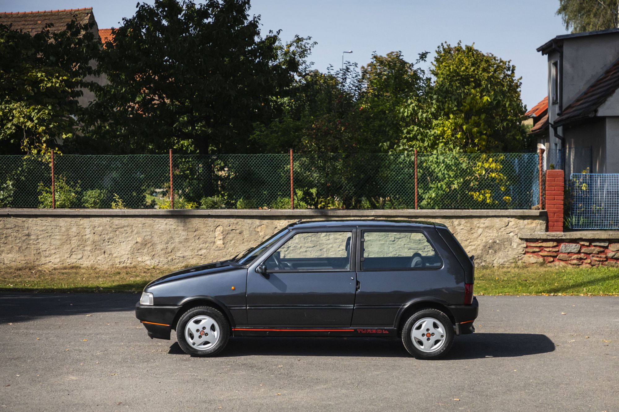 Fiat Uno II schwarz