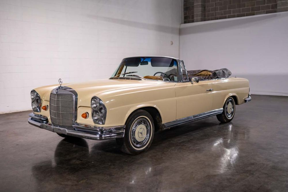e6-mercedes-benz-250-se-cabriolet-w111.jpg