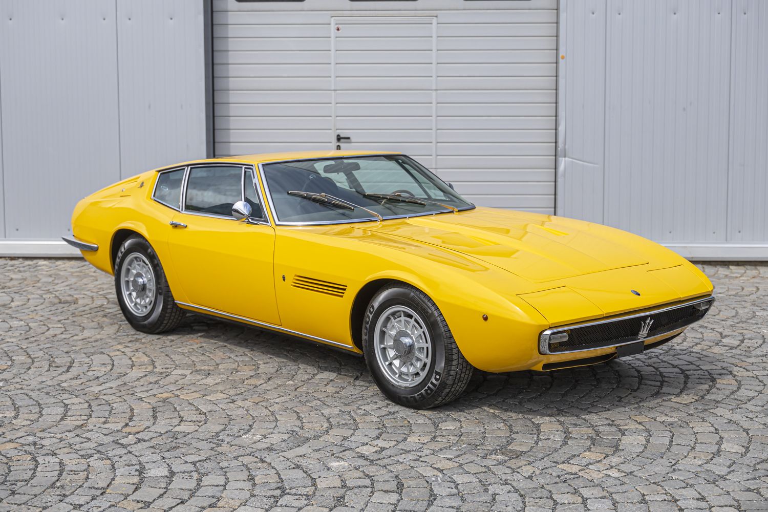 low-maserati-ghibli-yellow-2.jpg