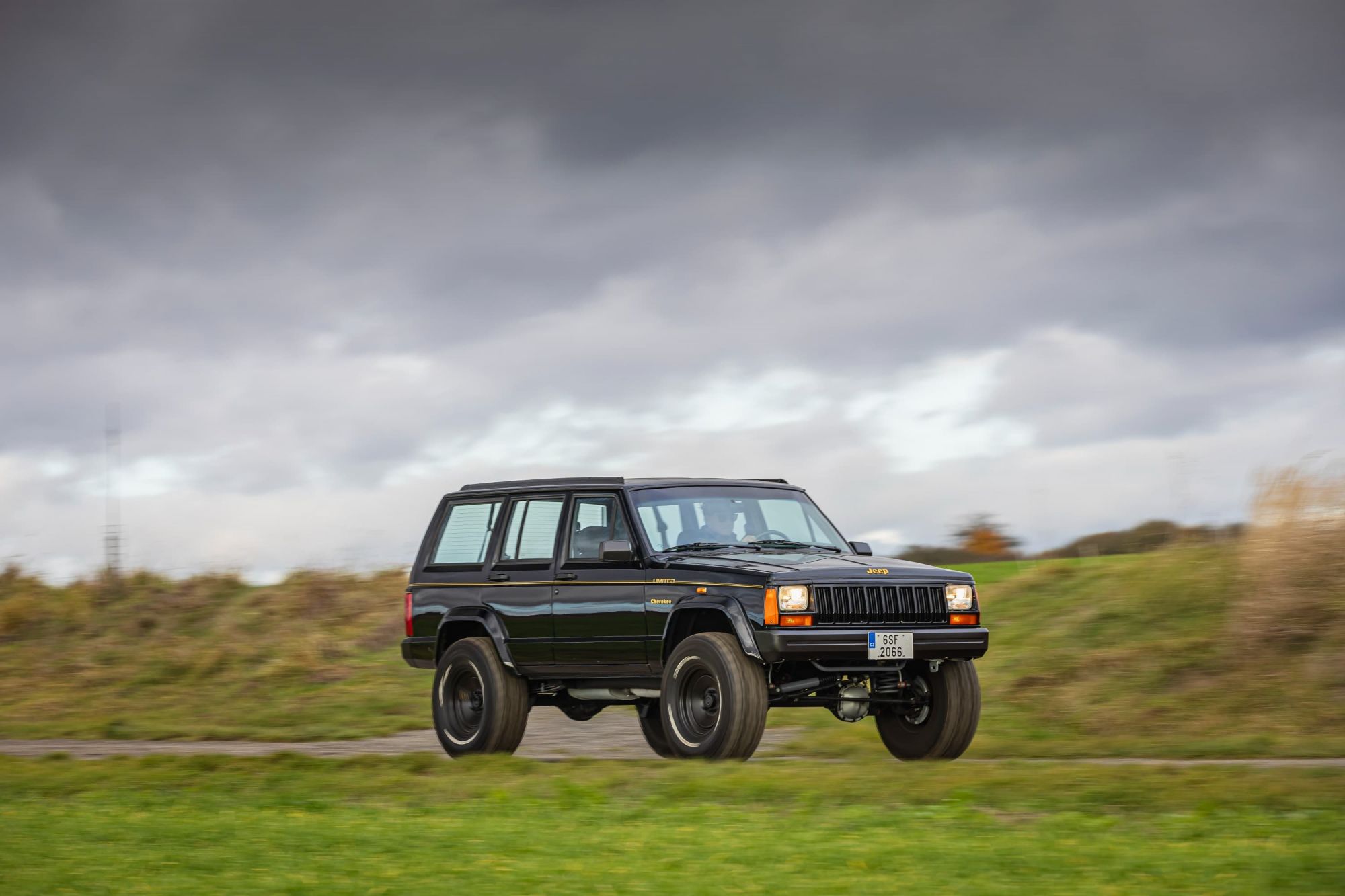 Jeep Cherokee 4.0_105