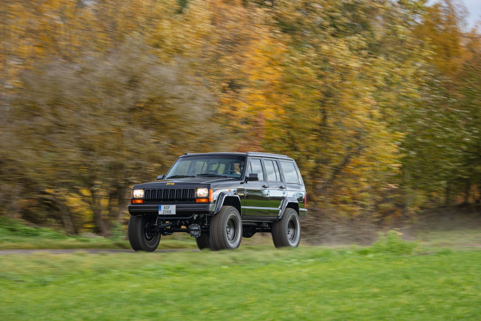 Jeep Cherokee 4.0_112