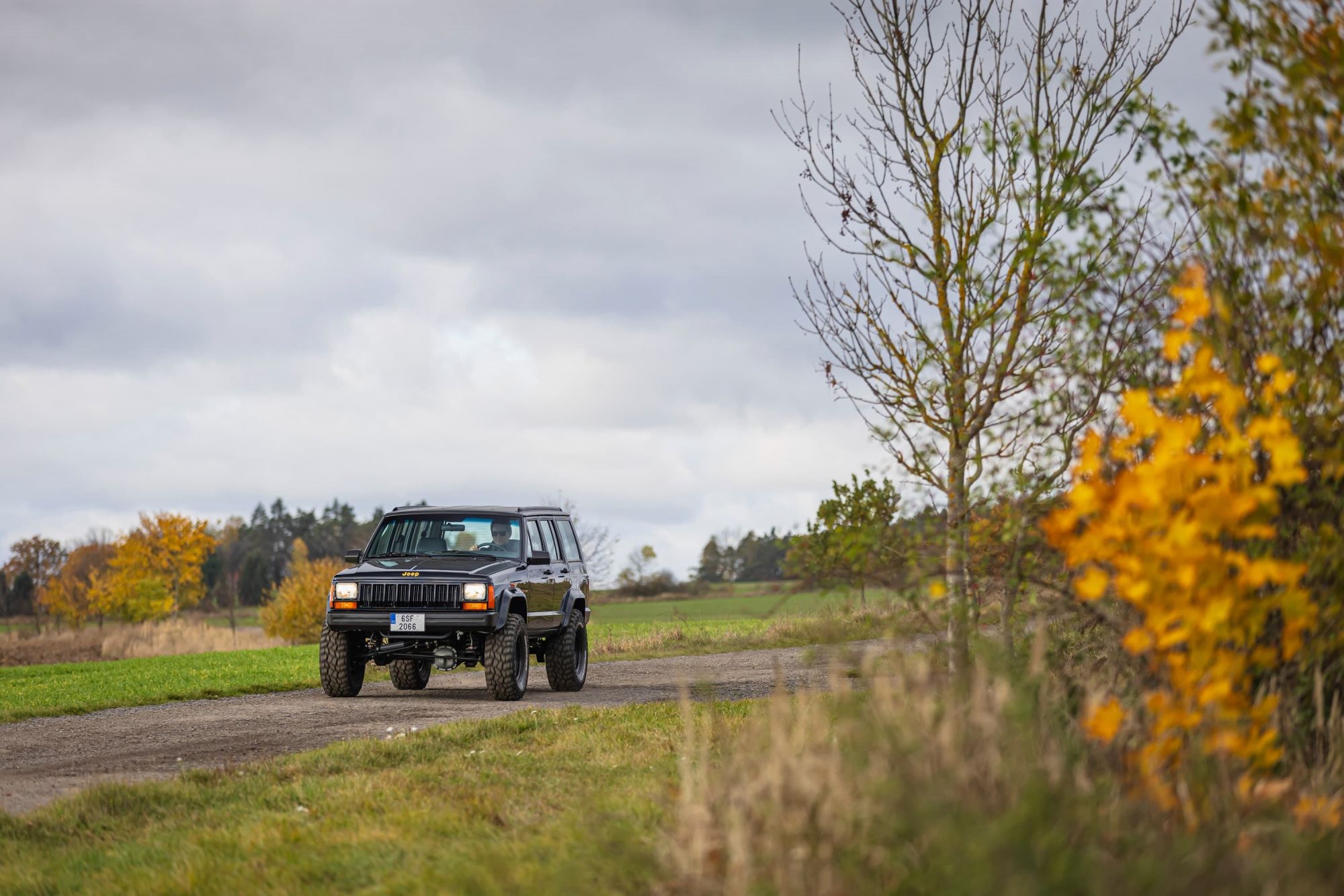 Jeep Cherokee 4.0_120