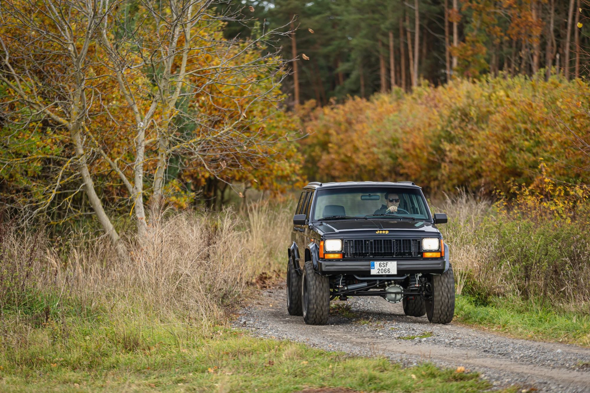 Jeep Cherokee 4.0_130