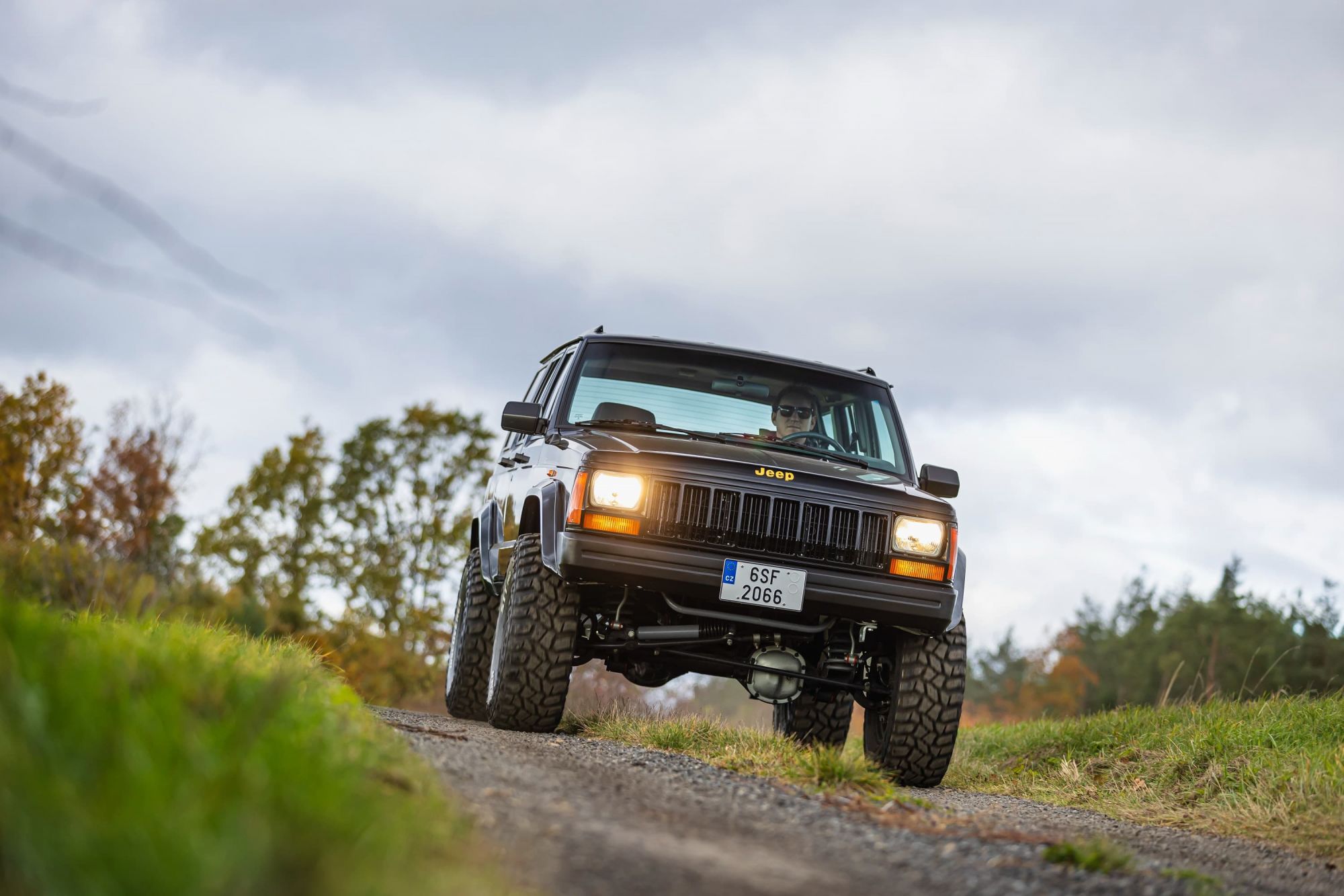 Jeep Cherokee 4.0_144