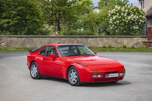 1988 Porsche 944 Turbo