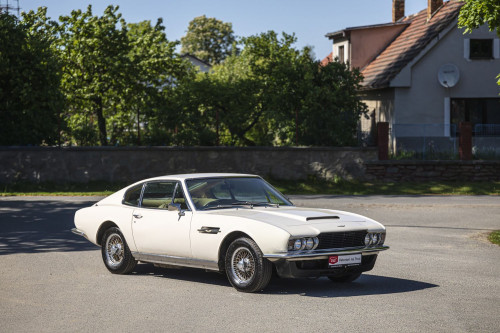 1970 Aston Martin DBS 6