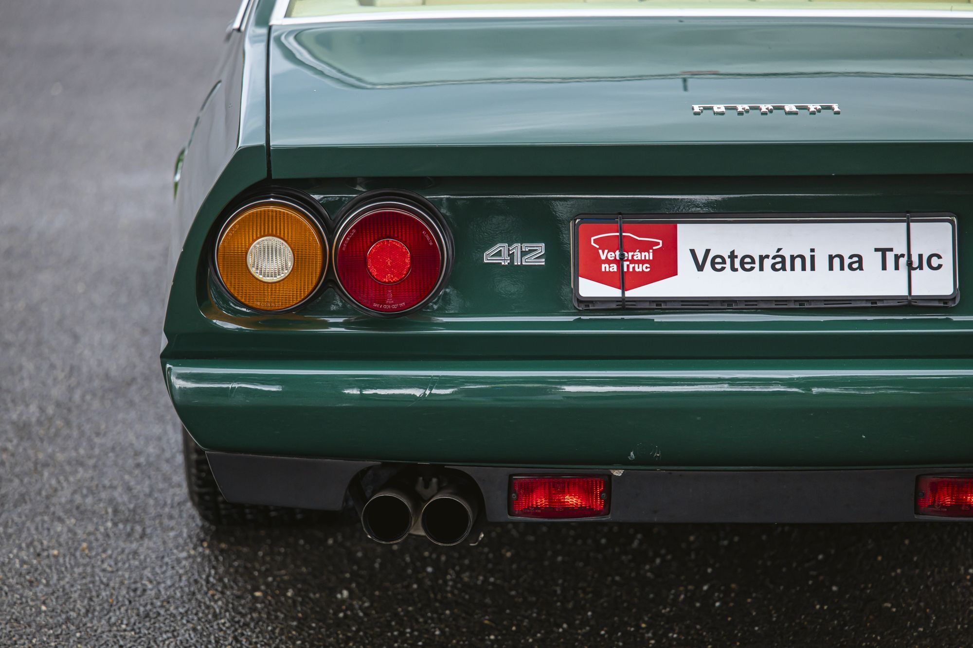 0-2500x0-storage-uploads-media-car-1361-ferrari-412i-green-61-4p1f-.jpg