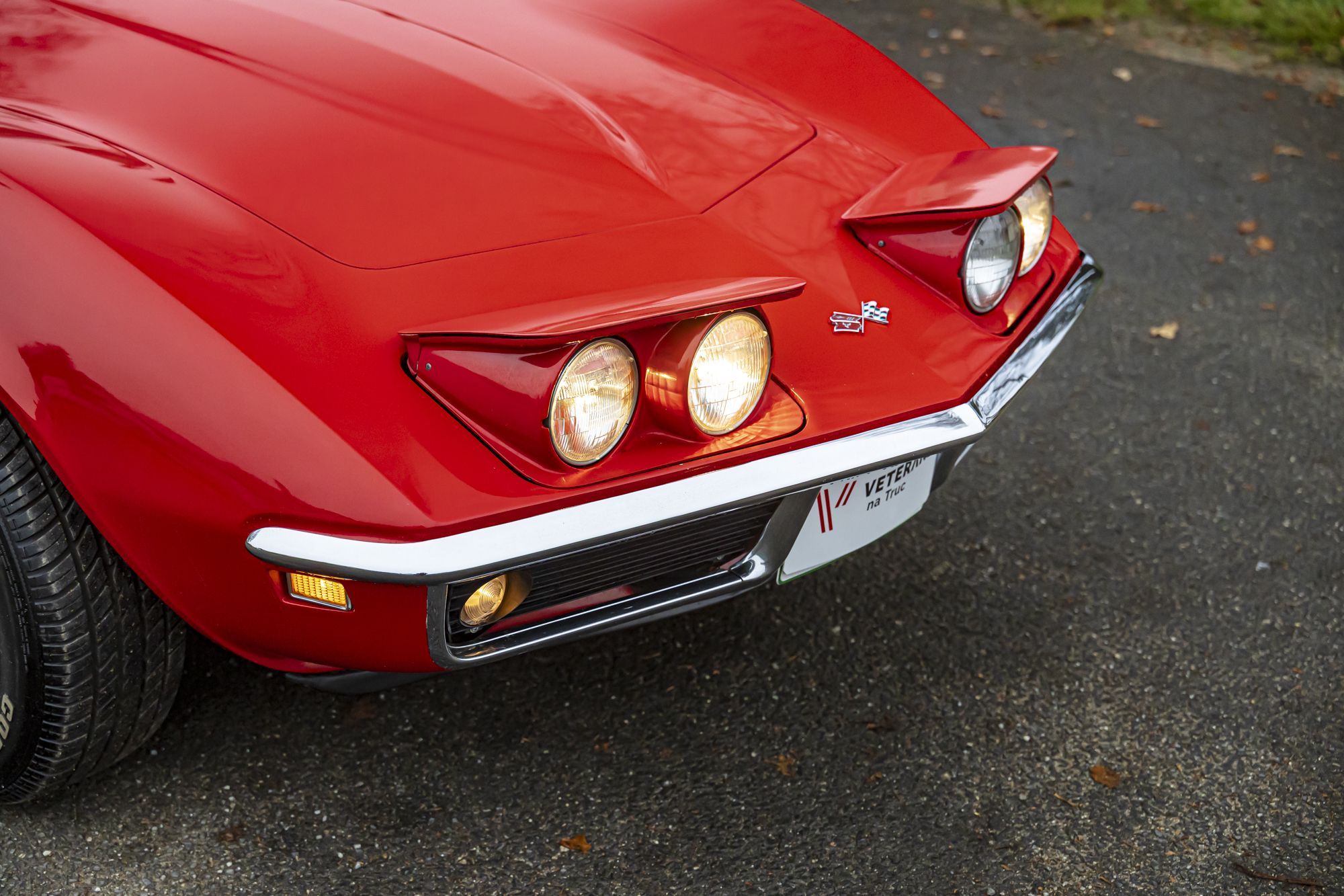 0-2500x0-storage-uploads-media-car-1519-chevrolet-corvette-cabrio-red-automatic-42-fkwb-.jpg