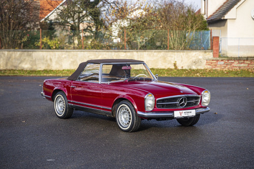 1964 Mercedes-Benz W113 230 SL Pagoda