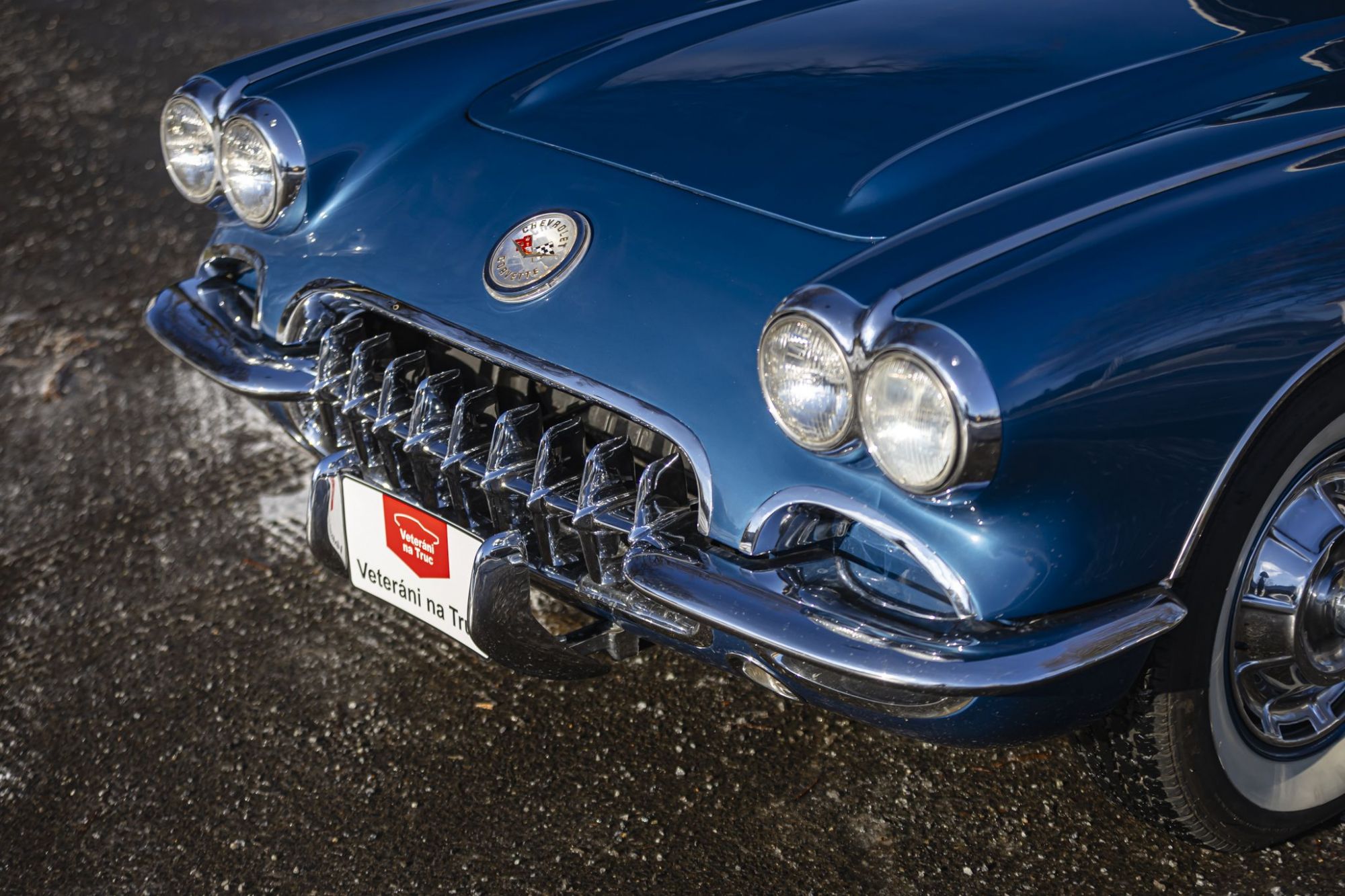 0-2500x0-storage-uploads-media-car-627-chevrolet-corvette-c1-blue-facelift-74-8a1o-.jpg