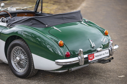 0-2500x0-storage-uploads-media-car-690-austin-healey-mkiii-3000-green-30-zqie-.jpg