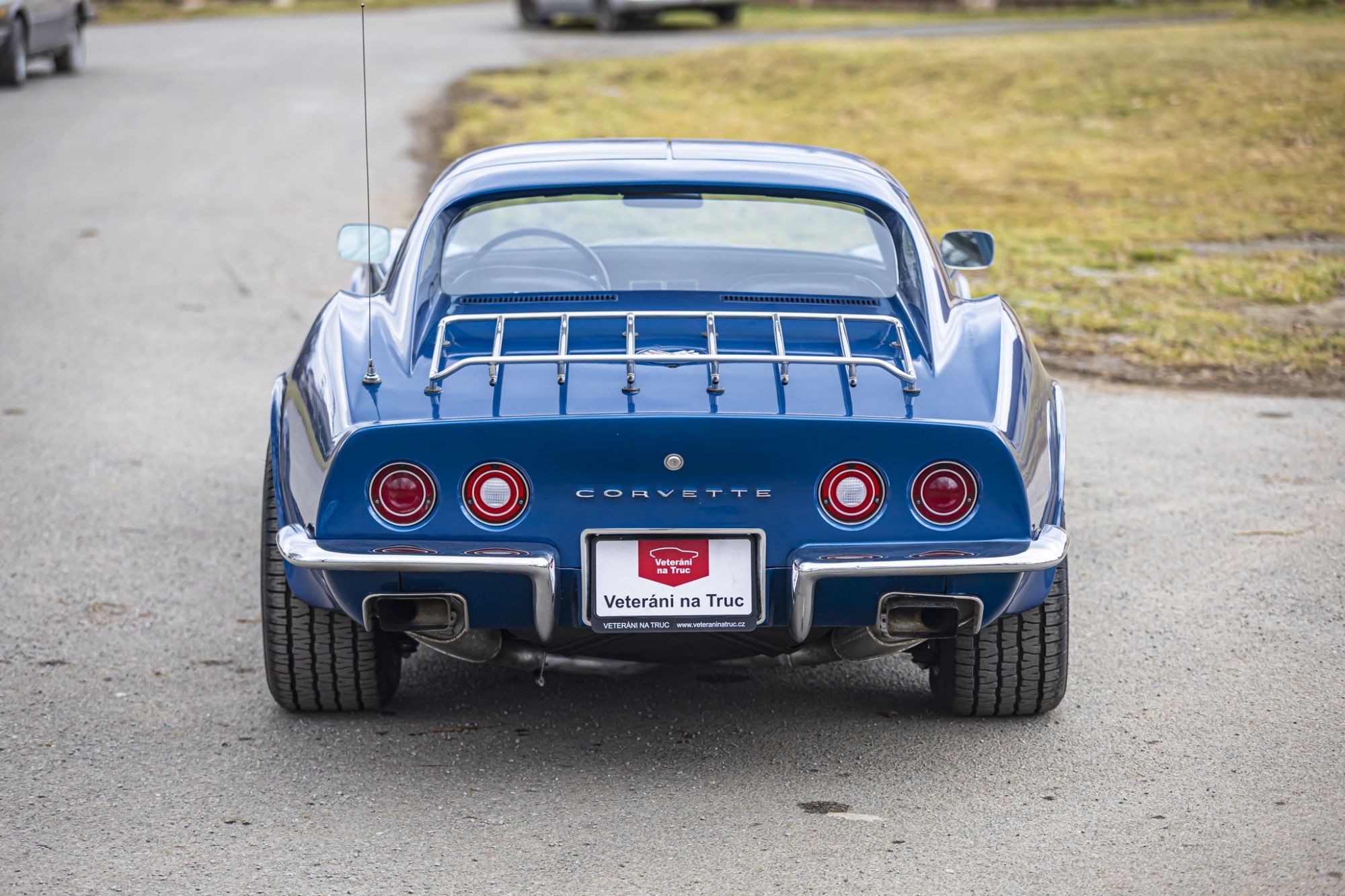 0-2500x0-storage-uploads-media-car-691-chevrolet-corvette-c3-blue-manual-22-kopie-kopie-lred-.jpg
