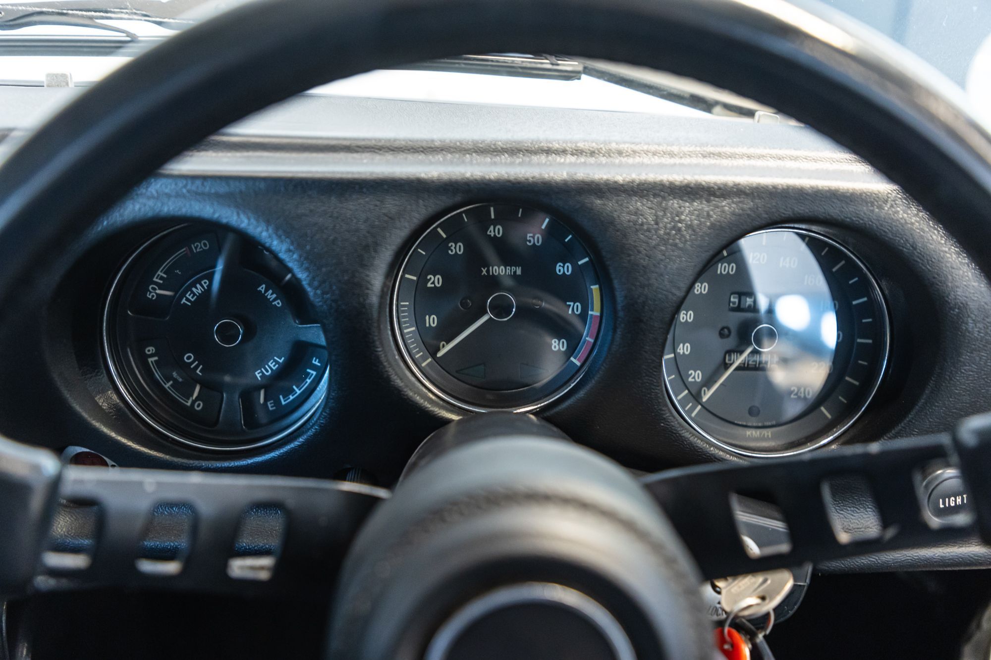 0-datsun-2000-fairlady-male-28-.jpg