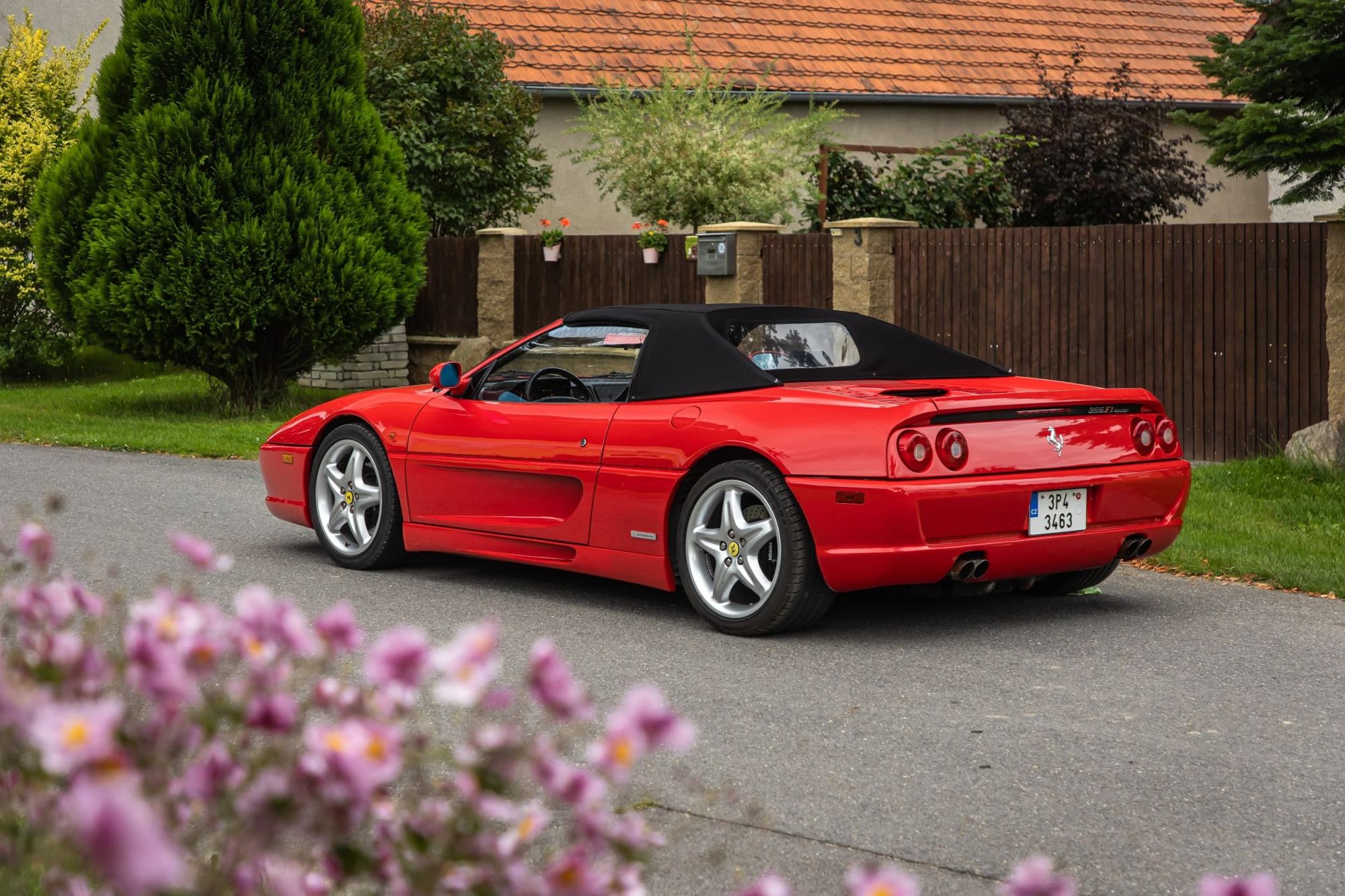 0-ferrari-355f1-78-.jpg