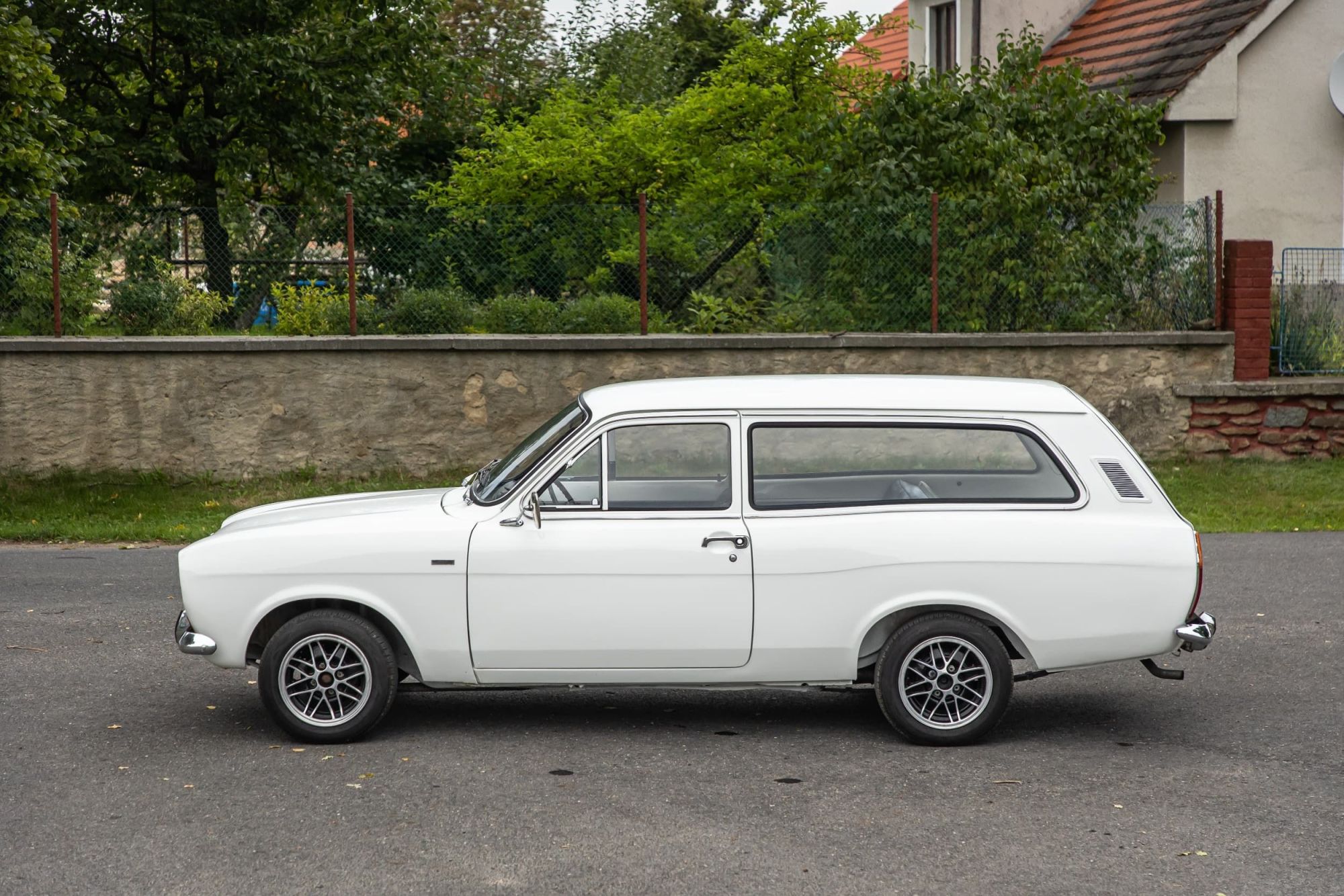 0-ford-escort-mki-van-44-.jpg