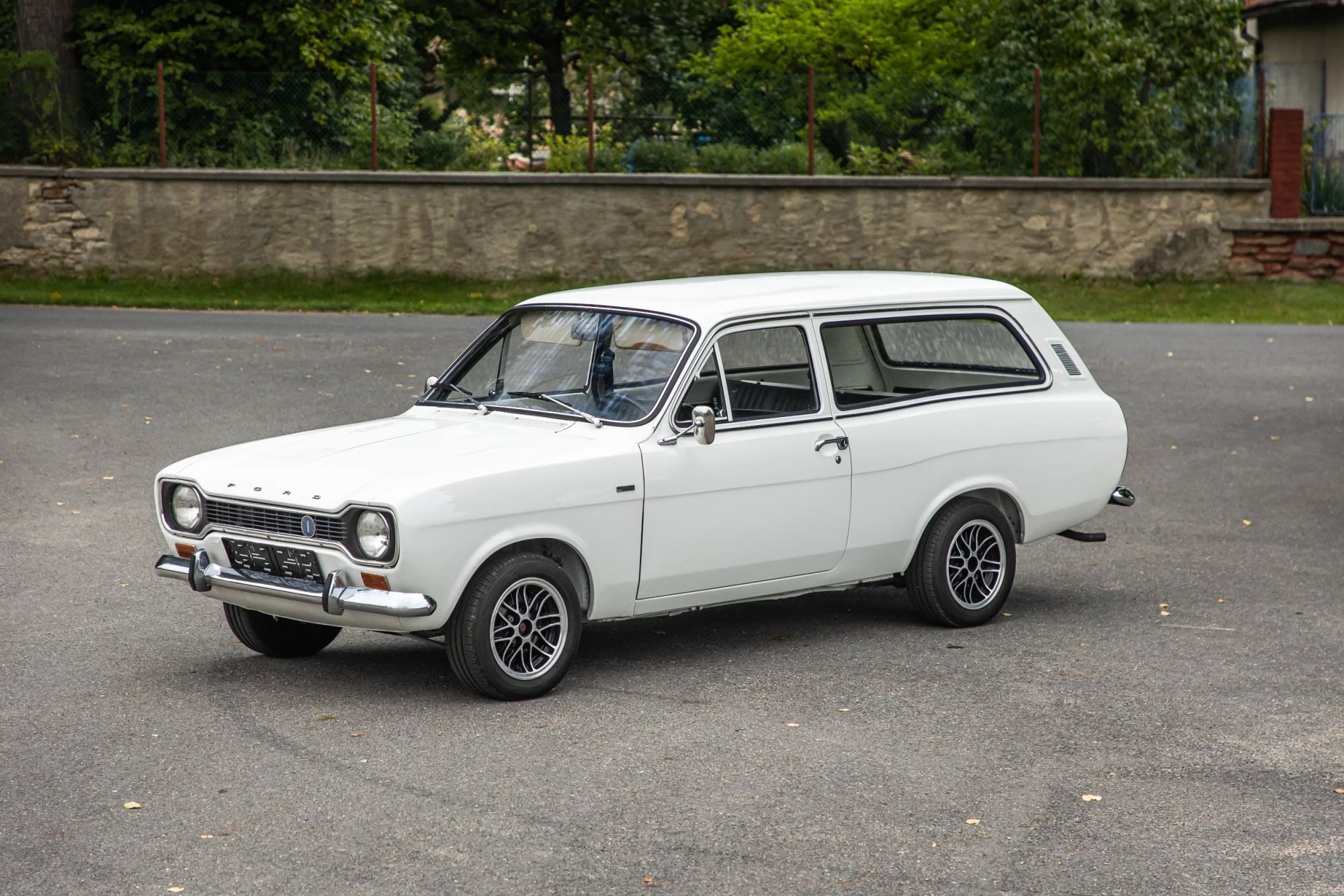 0-ford-escort-mki-van-46-.jpg