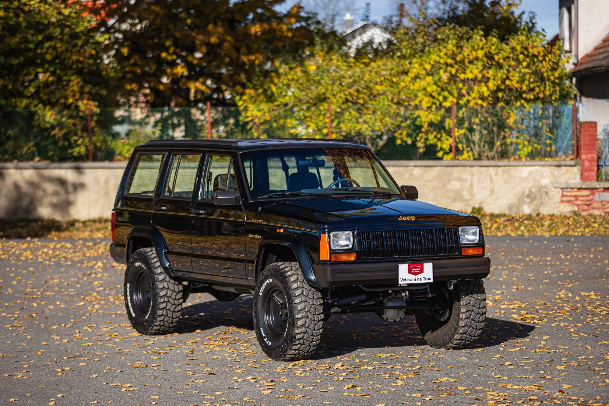 0-jeep-cherokee-4-0-.jpg