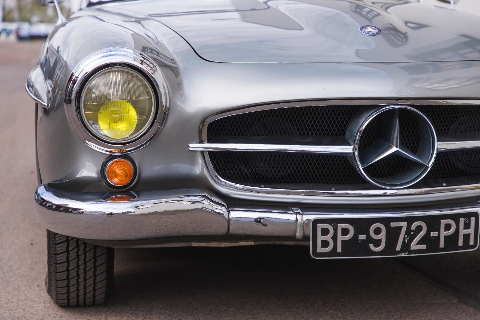 0-mercedes-190sl-50-.jpg