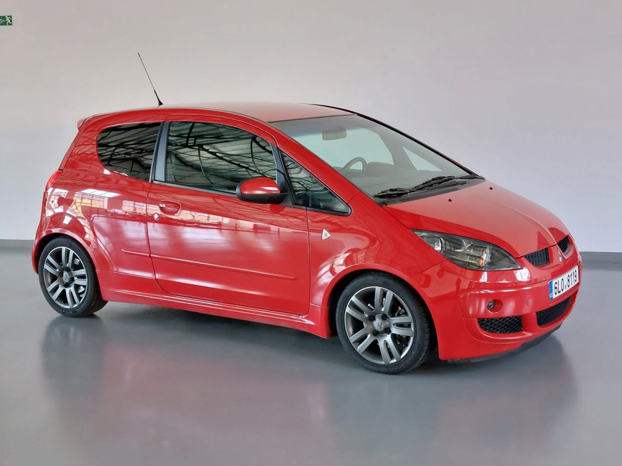 2005 Mitsubishi Colt CZT