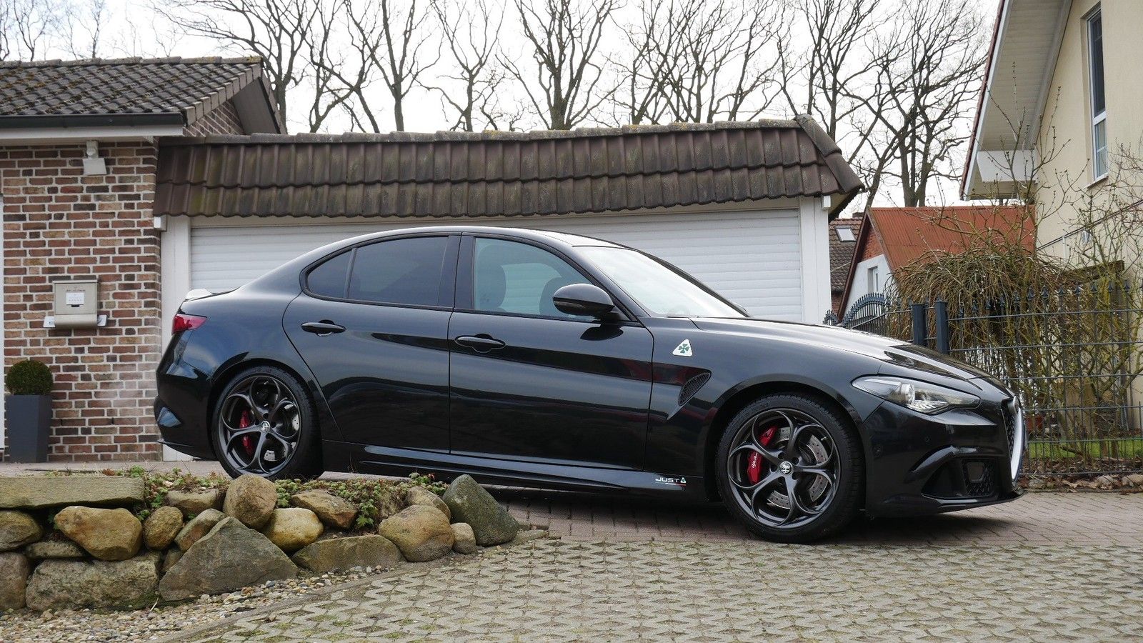 62f23b2cbd69b5.07460604