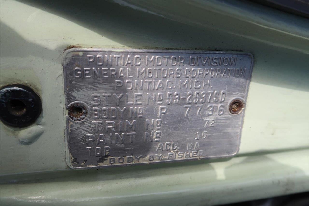 1953 Pontiac Chieftain (2)