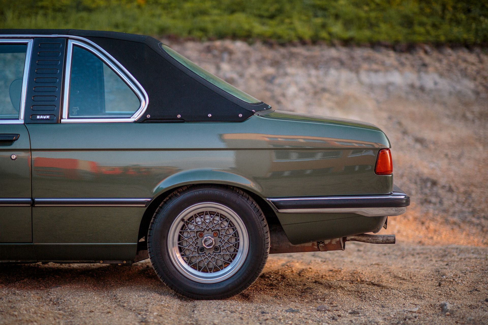 1982-bmw-318-baur-8.jpg