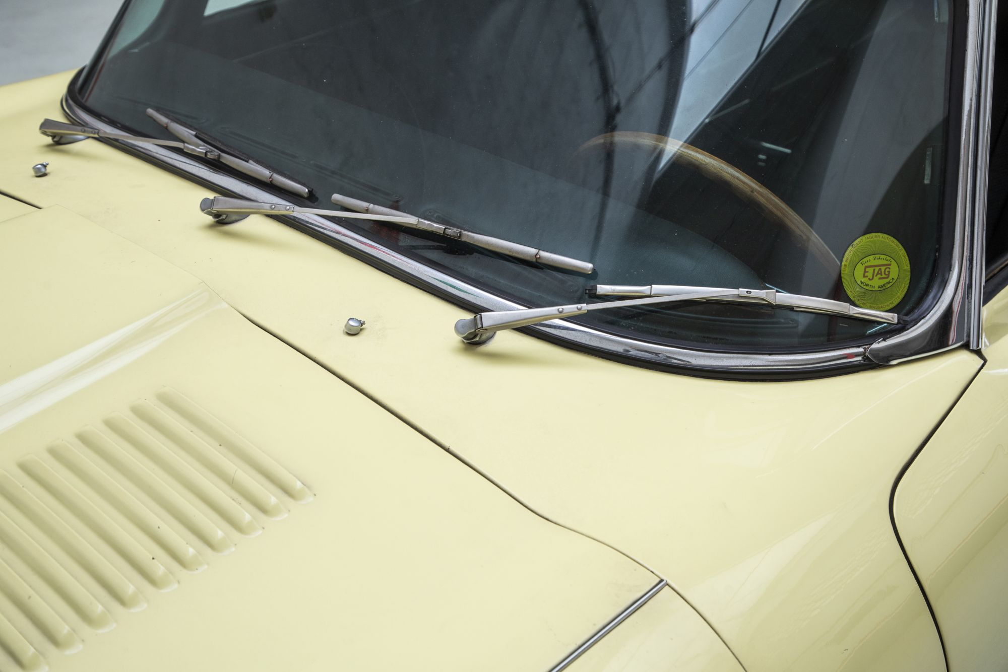 Jaguar E-type MKII 4.2_28