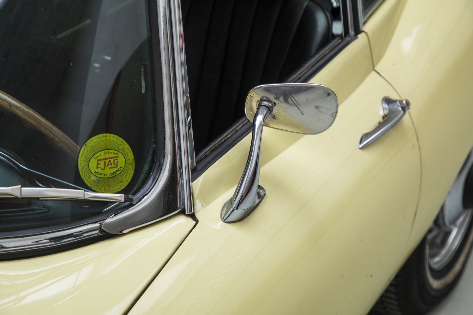 Jaguar E-type MKII 4.2_30