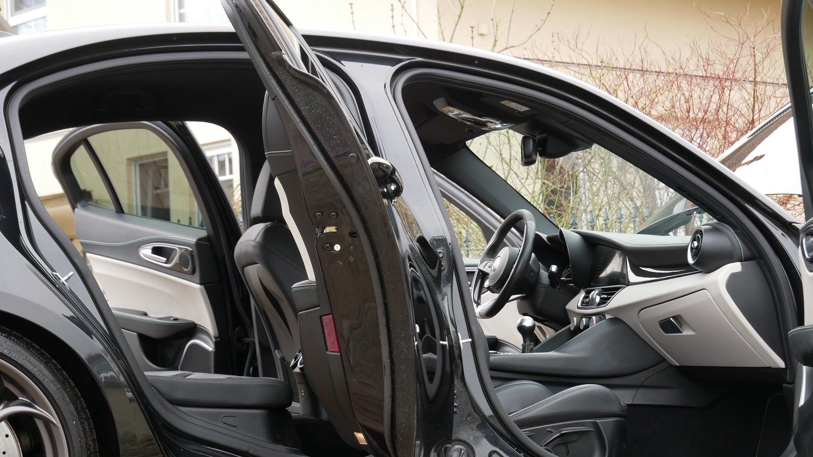 62f23b363b0145.23845851