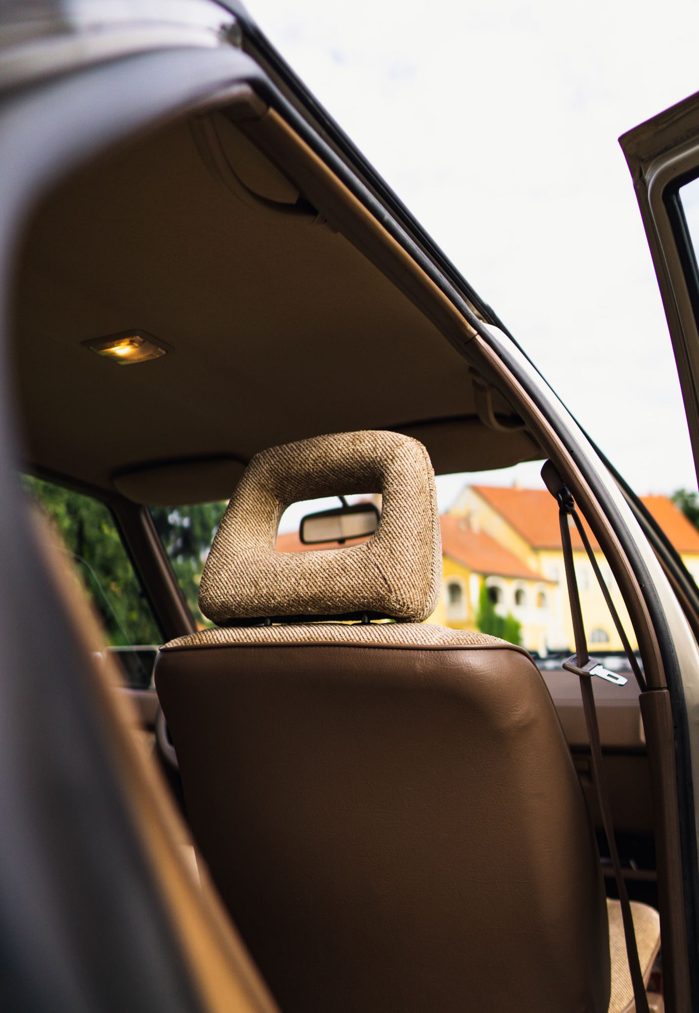 2E7AB58A-0380-4B97-AB93-5B7F1E30C32B