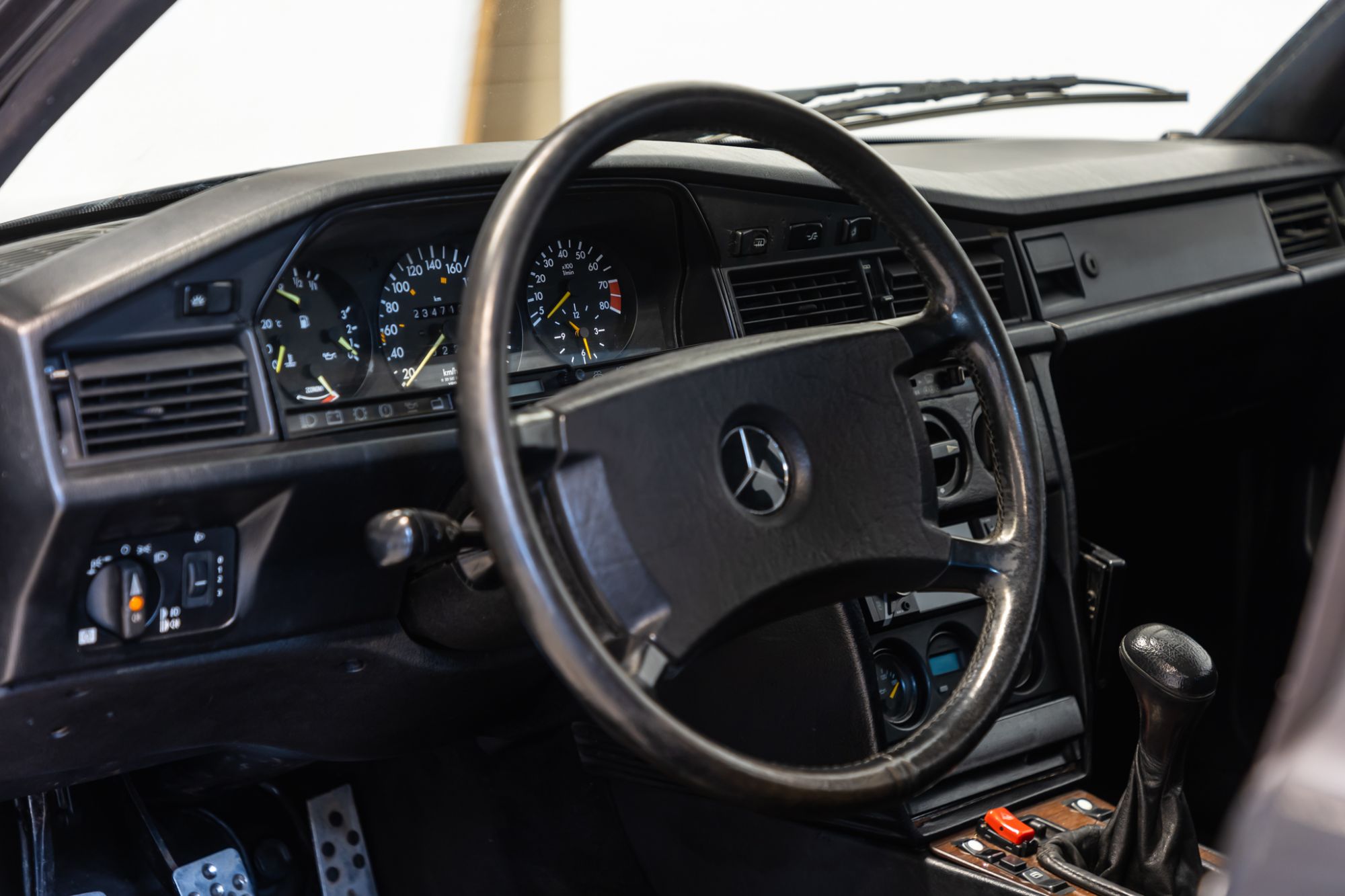 Mercedes 2.3 16V_12.JPG