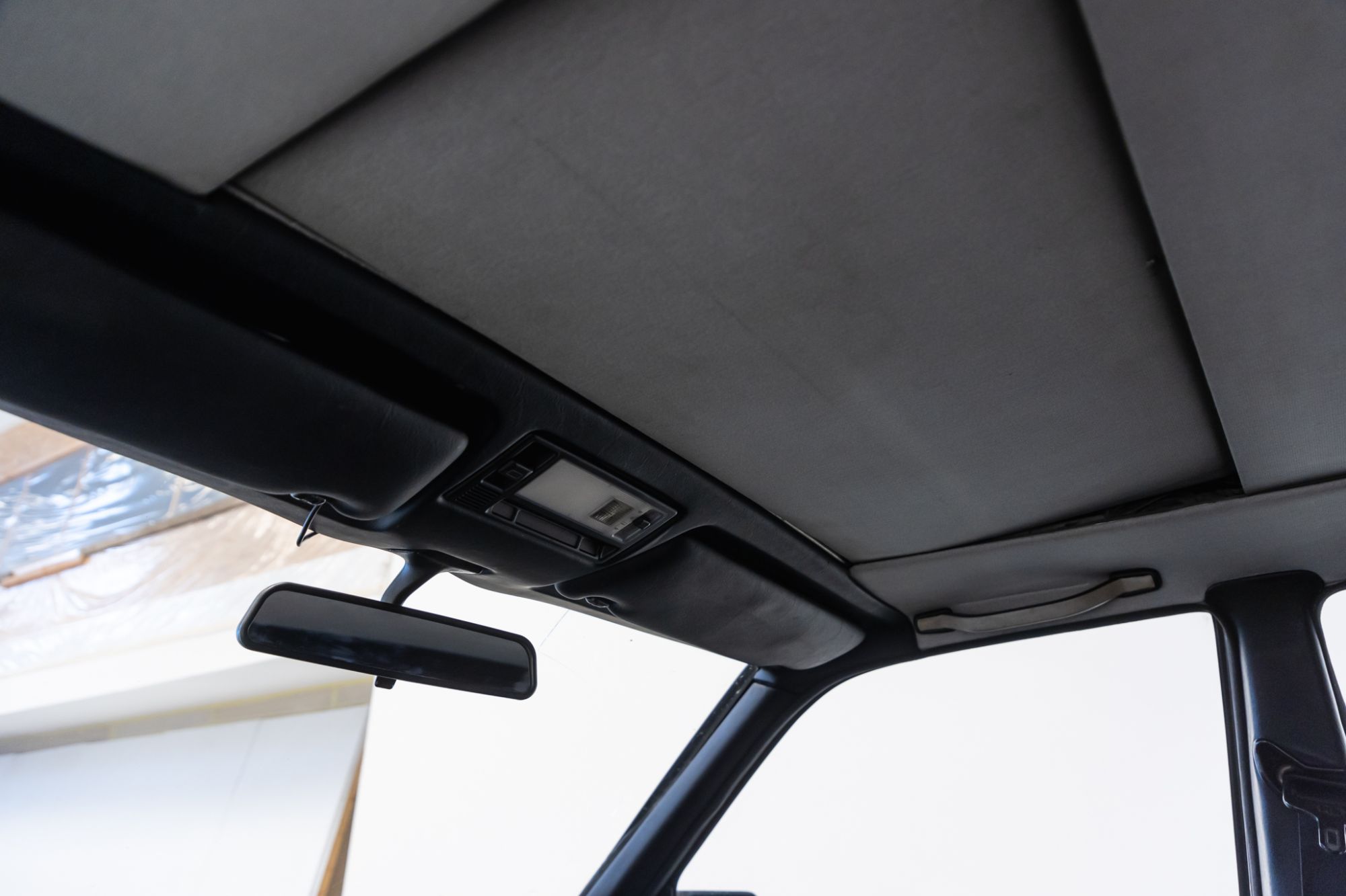 Mercedes 2.3 16V_25.JPG