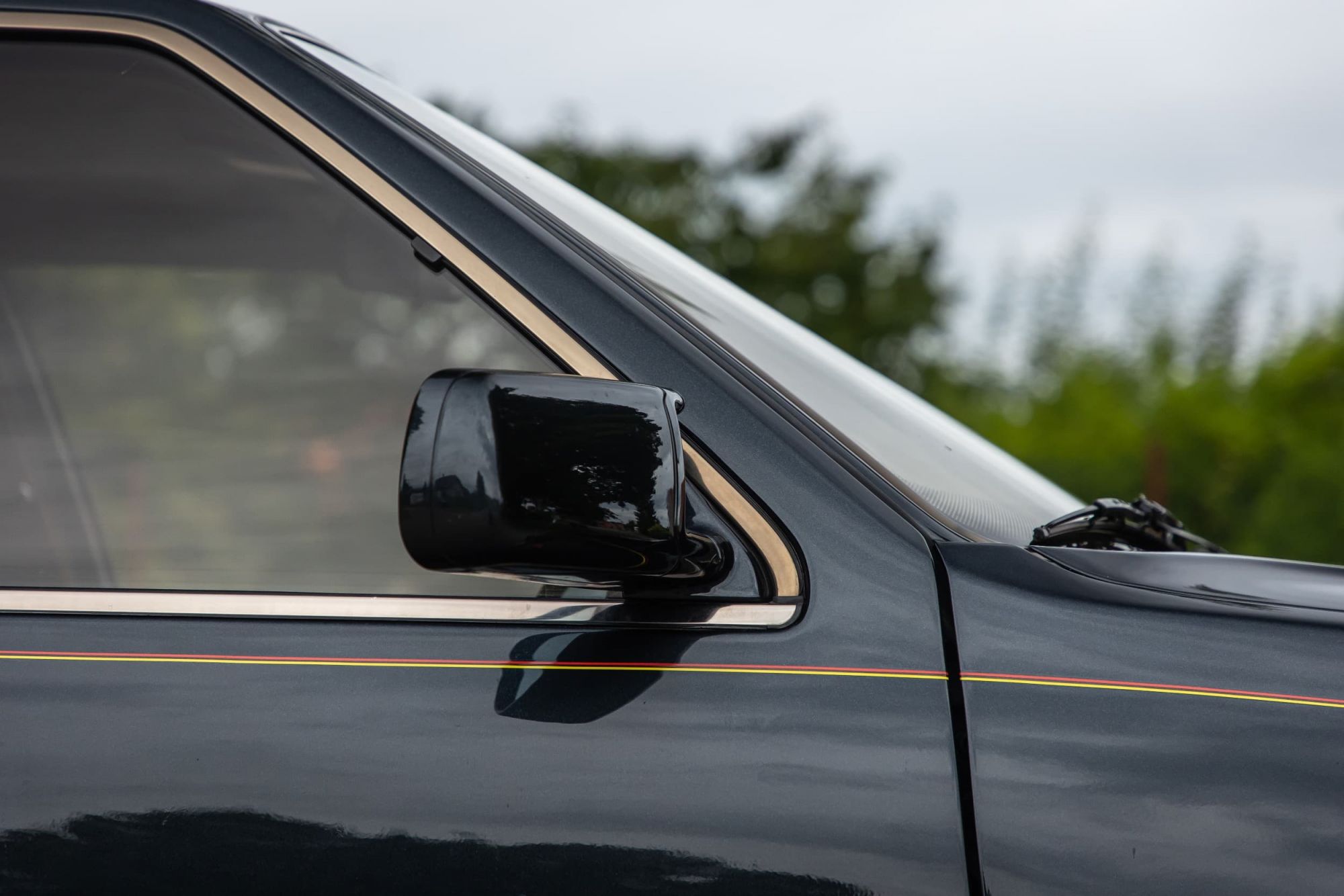 Lancia Thema 8.32_10