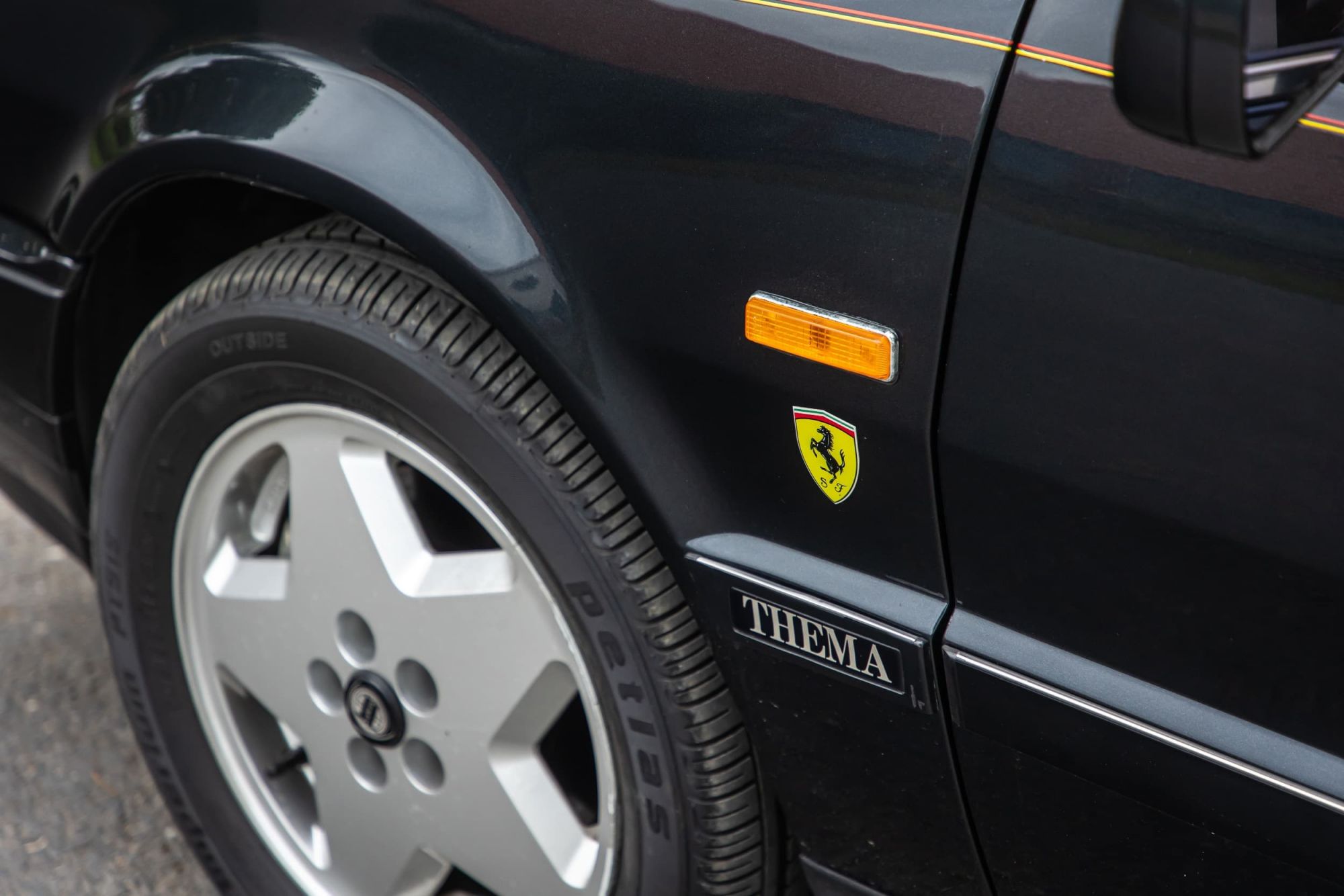 Lancia Thema 8.32_21