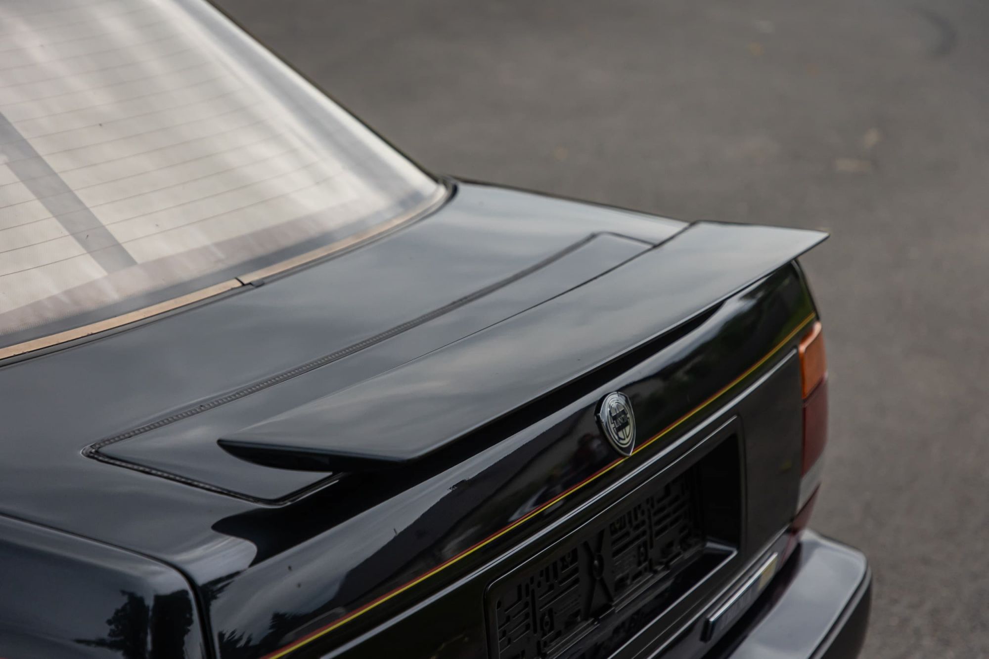 Lancia Thema 8.32_25