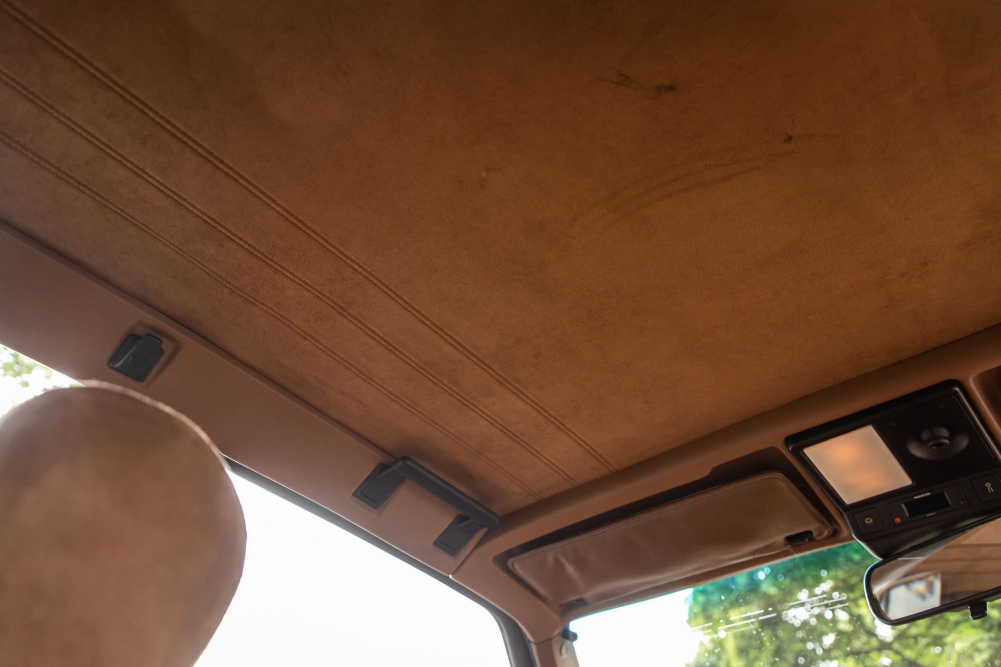 Lancia Thema 8.32_56