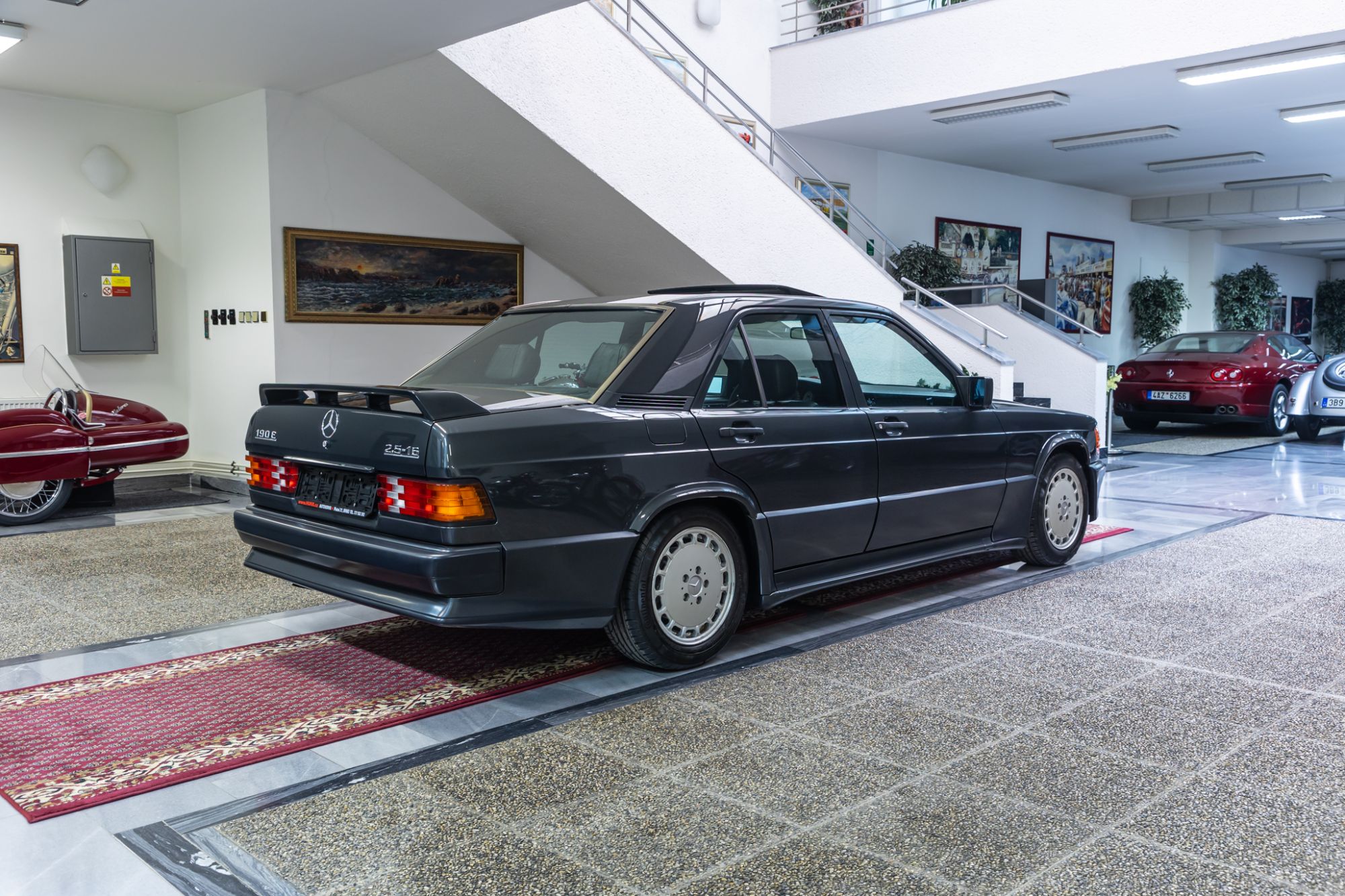 Mercedes Benz 190E 2.5 16V_27.JPG