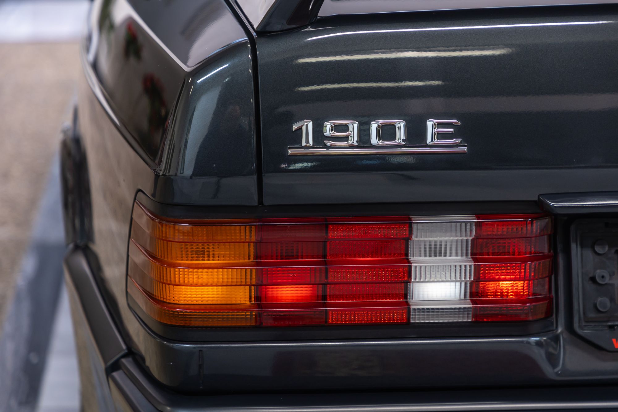 Mercedes Benz 190E 2.5 16V_30.JPG