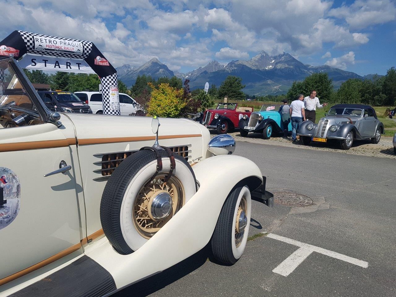 2019-07-12 09.44.51-1