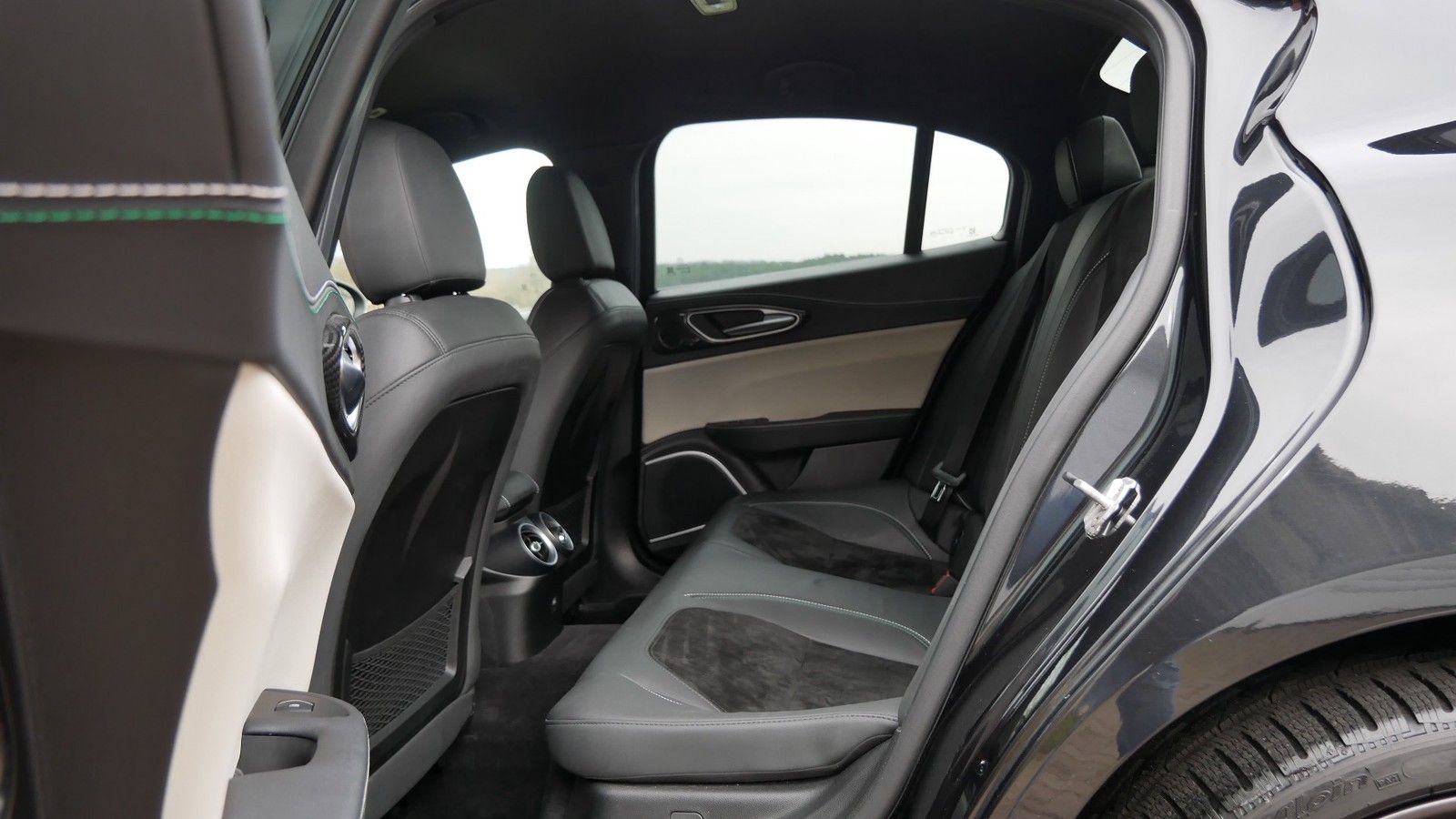 62f23b33c0b493.75043550