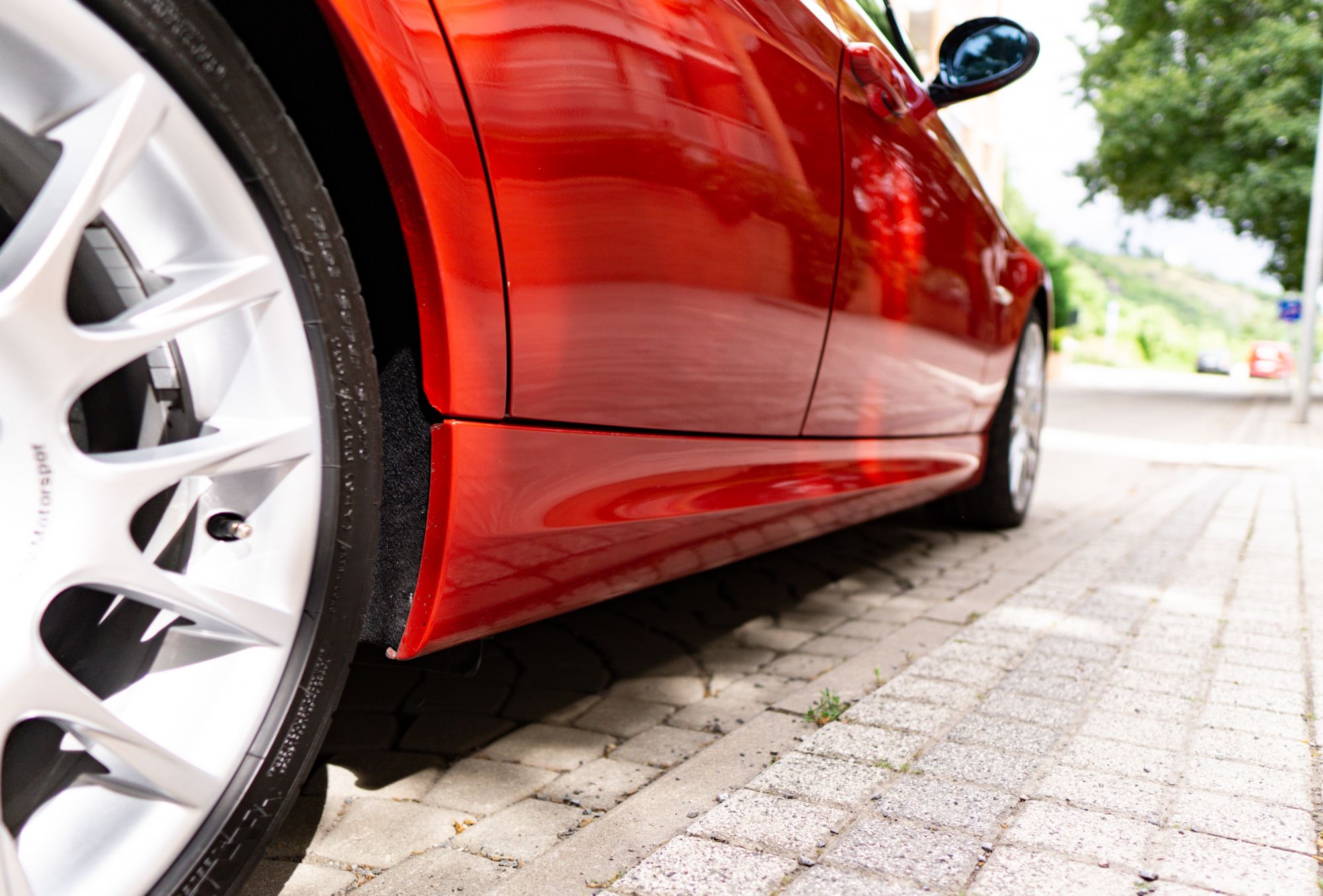 8212F5EE-EFA4-44CA-90A3-A54554C7F140