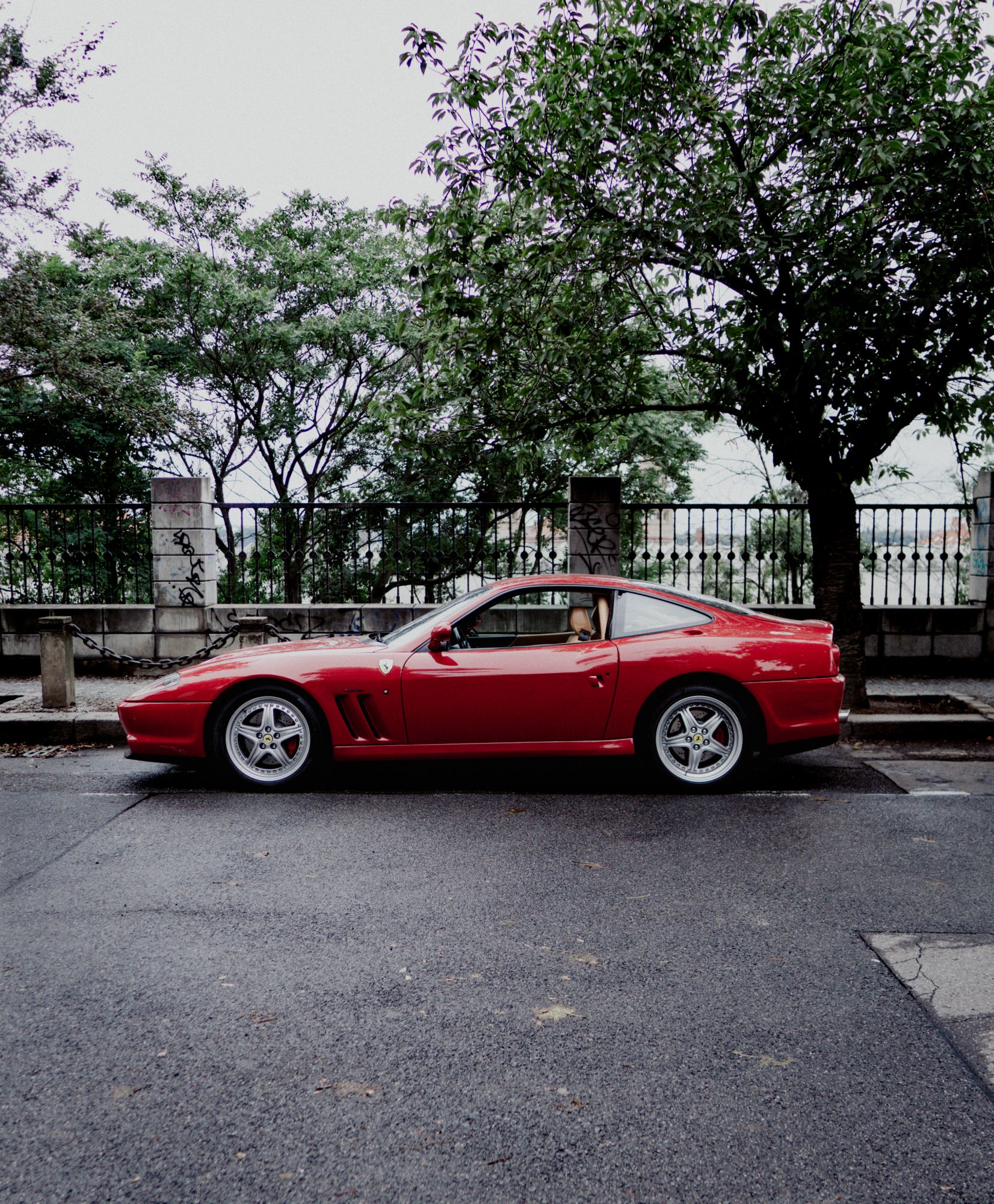 93E4F648-646B-4C52-B53D-66DAAF5B363F