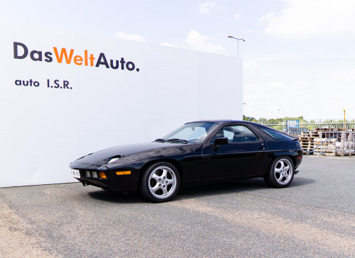 1985 Porsche 928 S (manual)