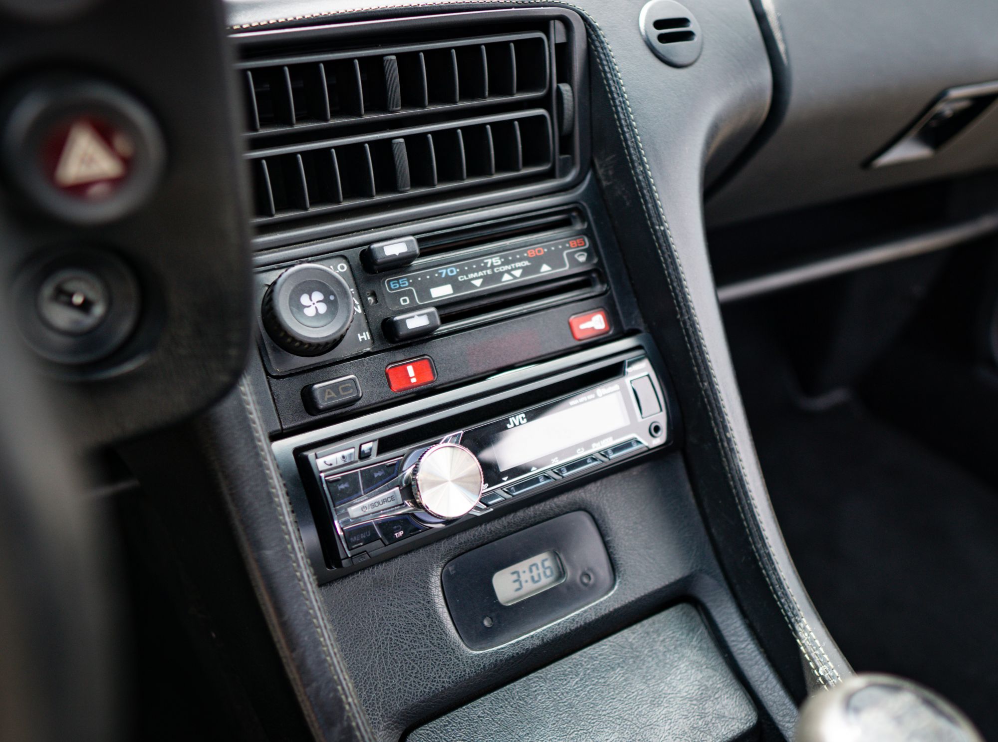 AF46BCE4-C0FF-4E3F-8BC4-35207748A4C8