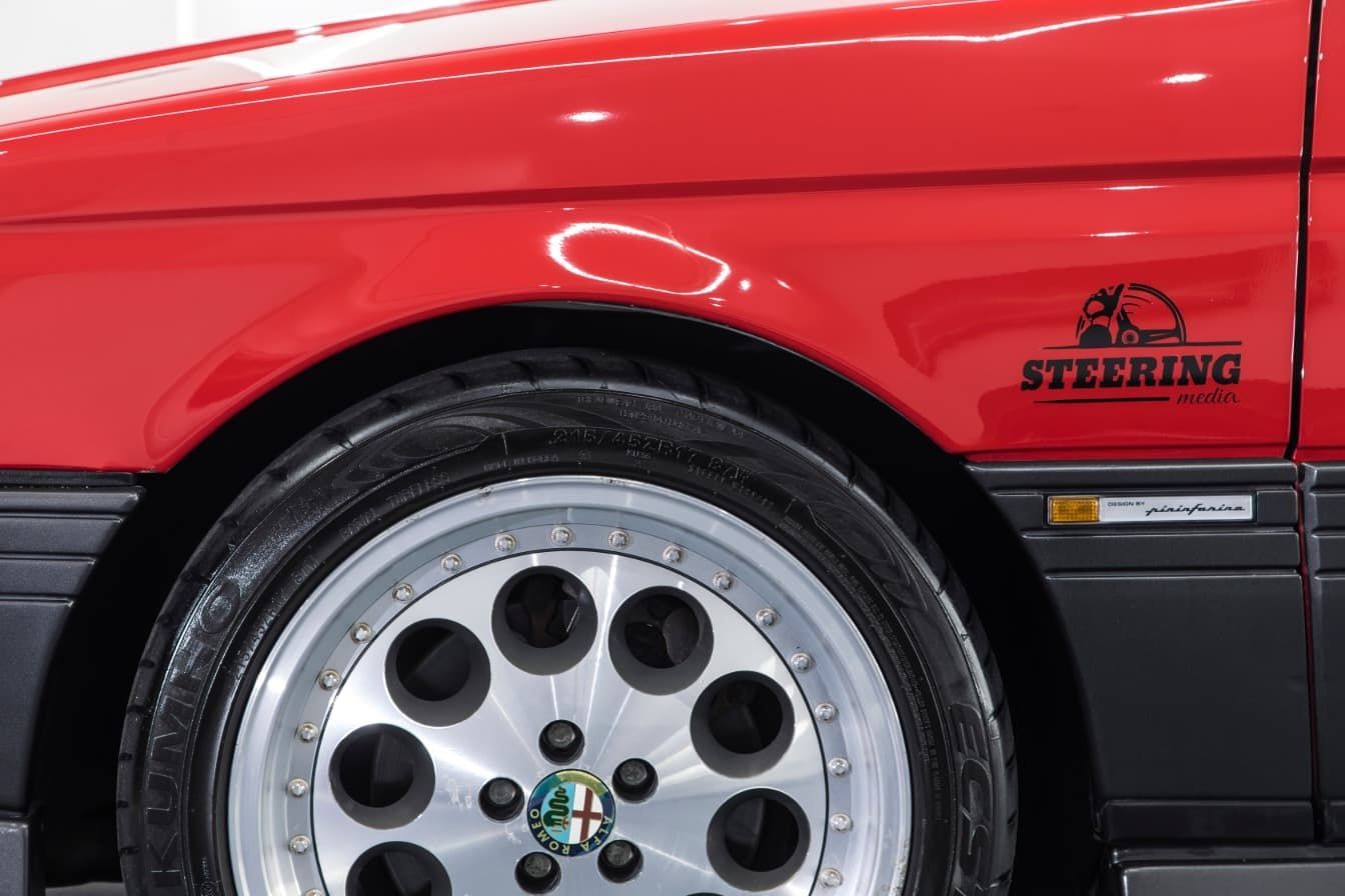 alfa-164-hommage-detailing-61.jpg