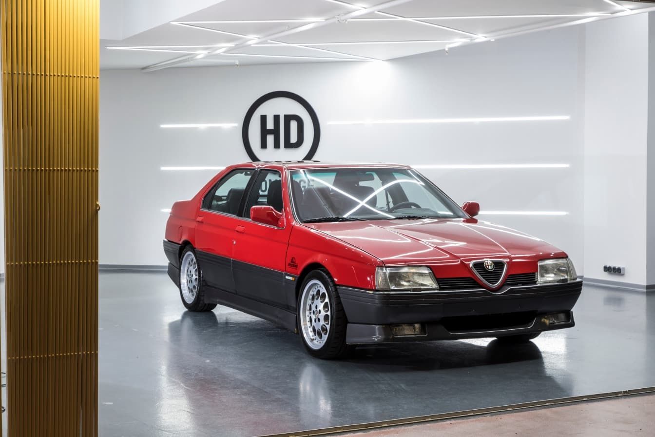 alfa-164-hommage-detailing-93.jpg