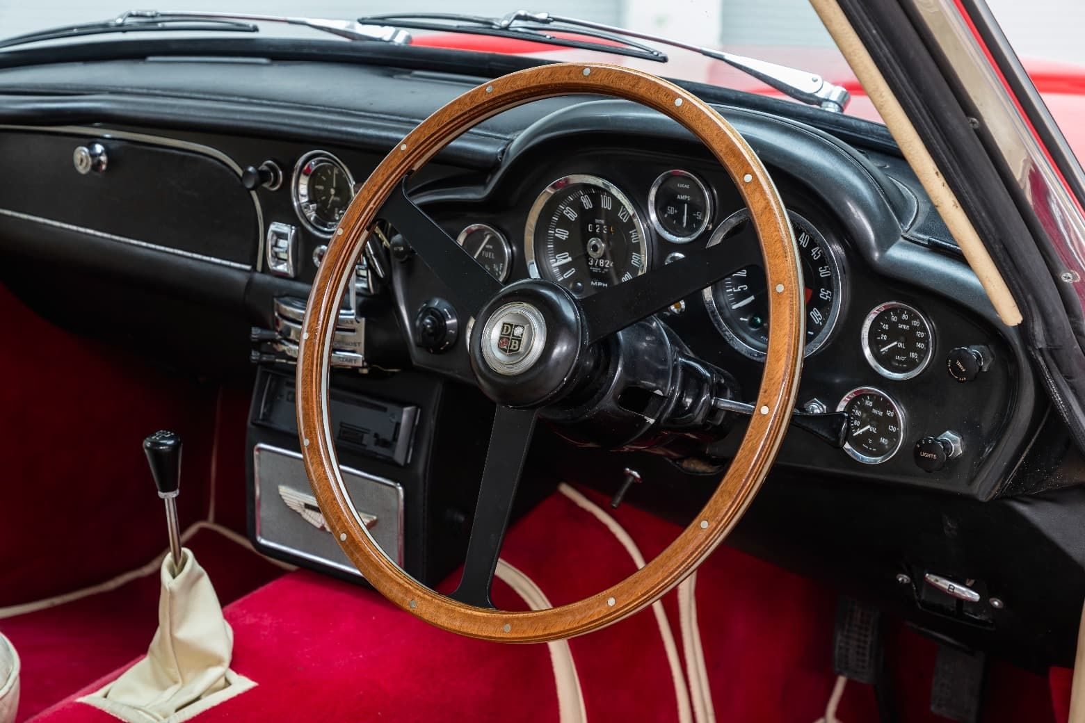 Aston Martin DB6 Auctomobile_23