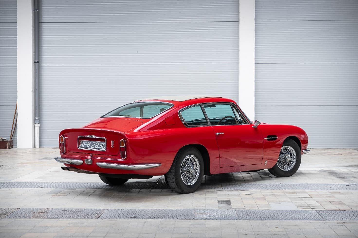 Aston Martin DB6 Auctomobile_32